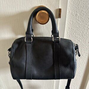 Pristine Condition - ROOTS Mini Banff Bag Tribe - Genuine Leather Made in Canada